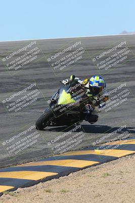 media/Mar-24-2025-Moto Forza (Mon) [[57ce5c5cff]]/1-Advanced Group/Session 2 (Bowl)/